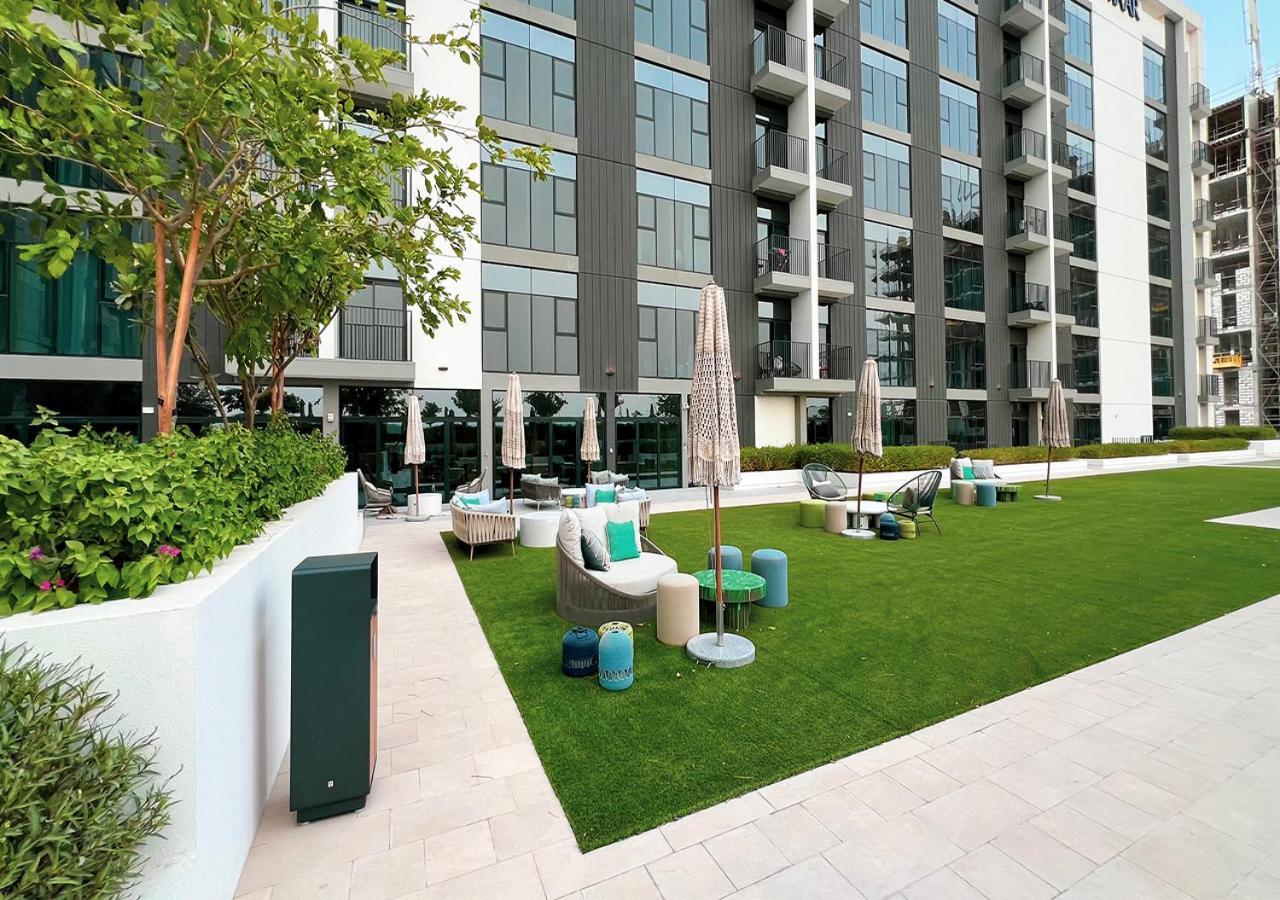 First Class Apartments In Dubai Hills - Next To Dubai Hills Mall - Socio, Collective And Golfville Towers Exterior photo